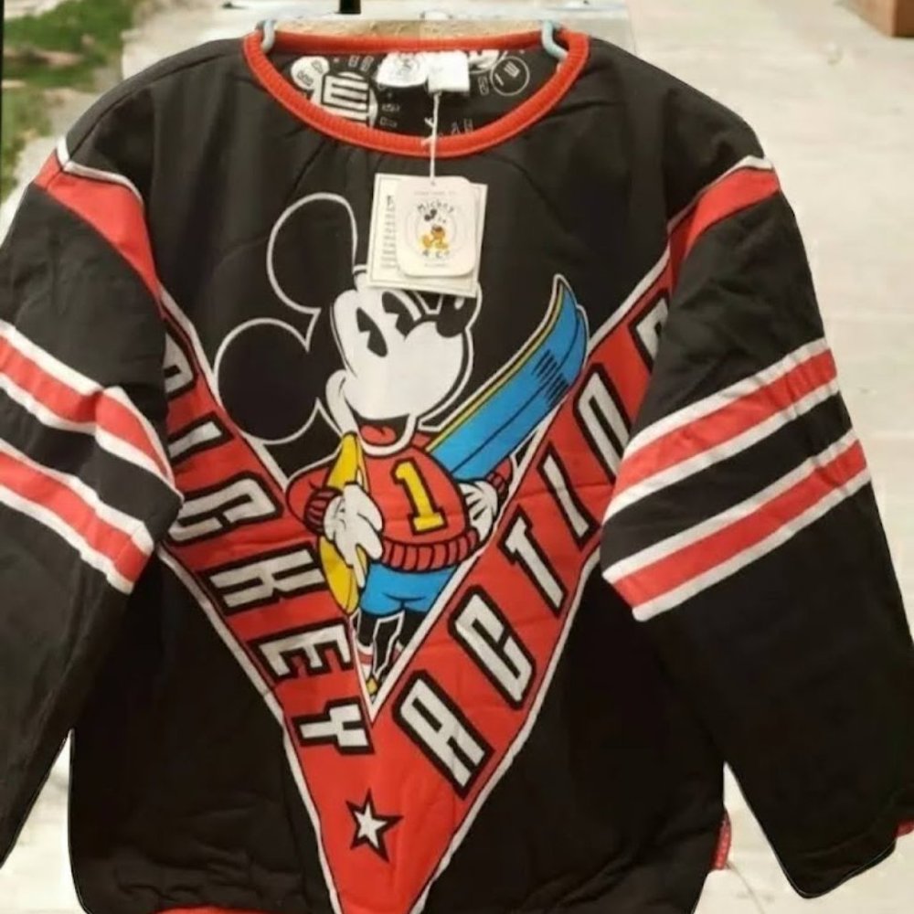 COPY - Vintage 90s Mickey Mouse Action Reversible Sweatshirt Disney